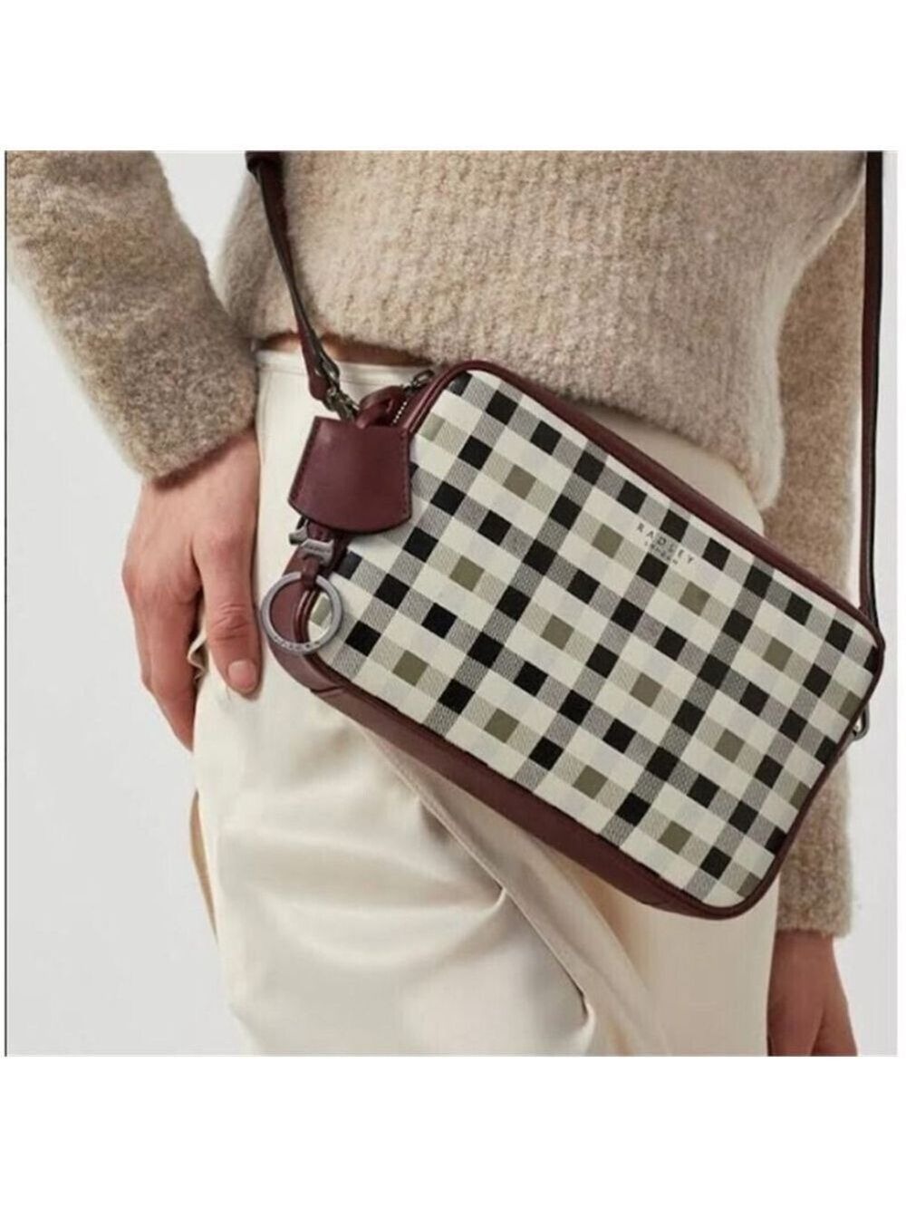 Radley London Manor Grove Camara Bag